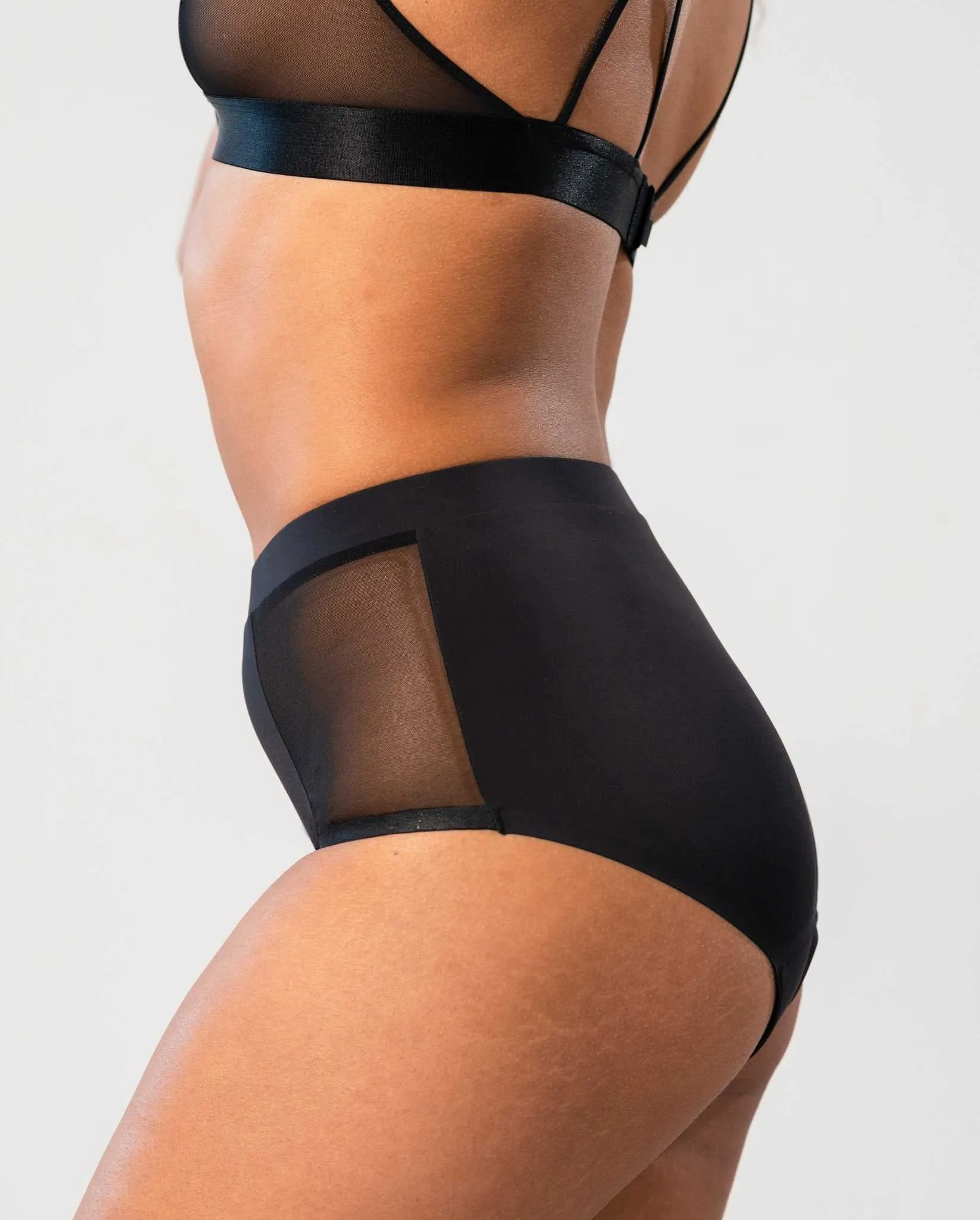 Micro Period Highwaist Briefs Black